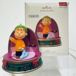  2018 Hallmark Keepsake Ornament titled "Linus" from the "A Charlie Brown Christmas Storyteller" series. 