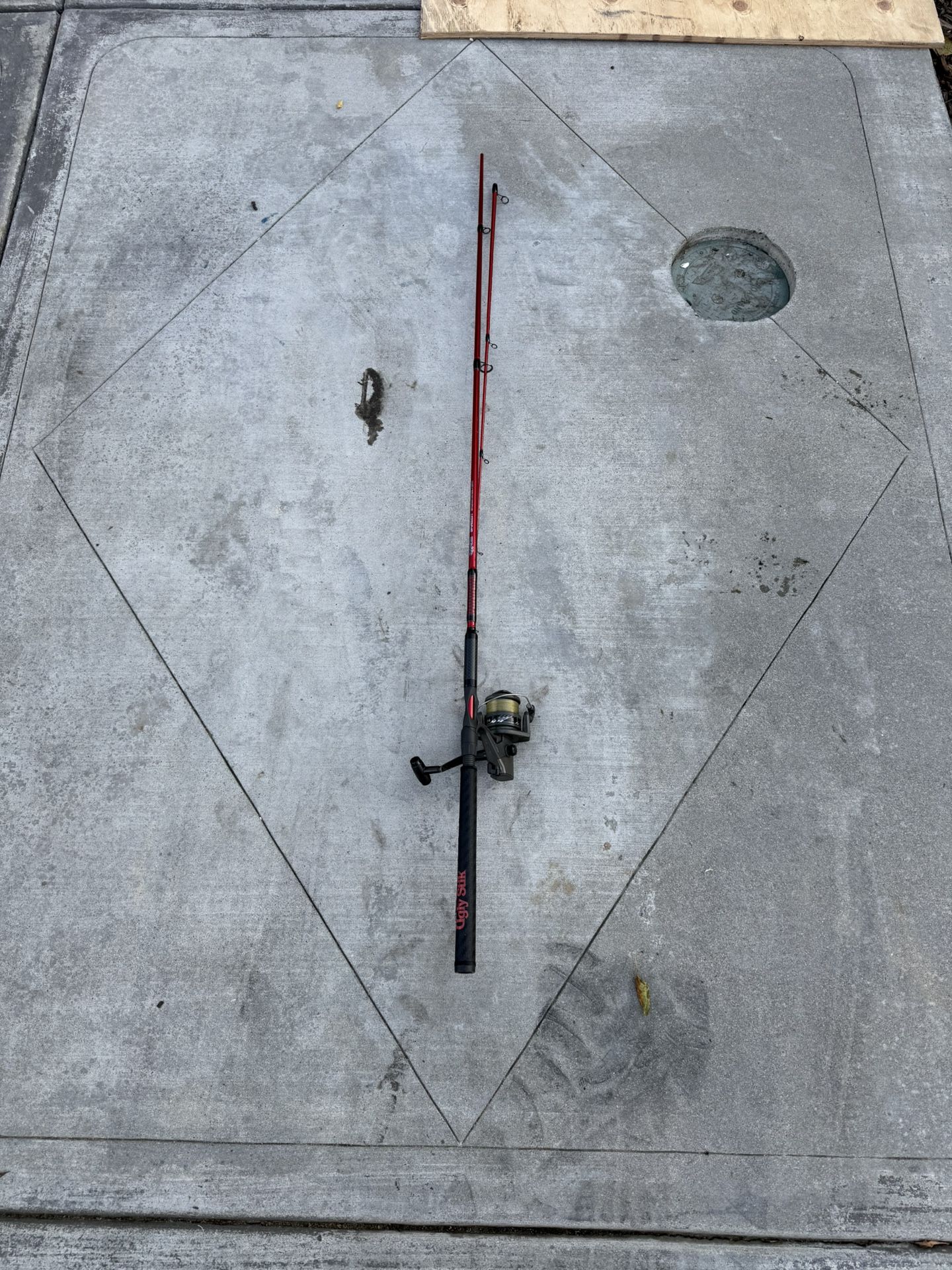 Ugly Stik Carbon Salmon Steelhead Fishing Rod Pole