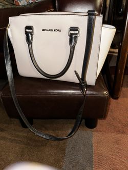 Authentic Michael Kors Purse