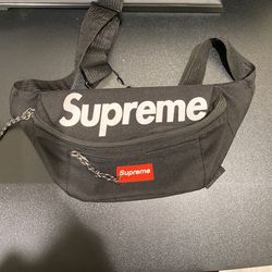 supreme fanny pack 