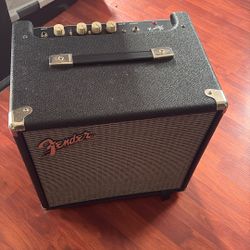 Fender Rumble 25 Bass Amplifier