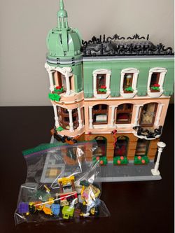 Lego Icons Boutique Hotel