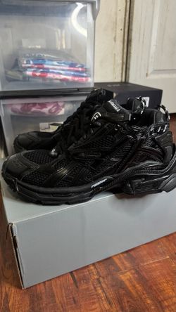 Balenciaga Runners size 10