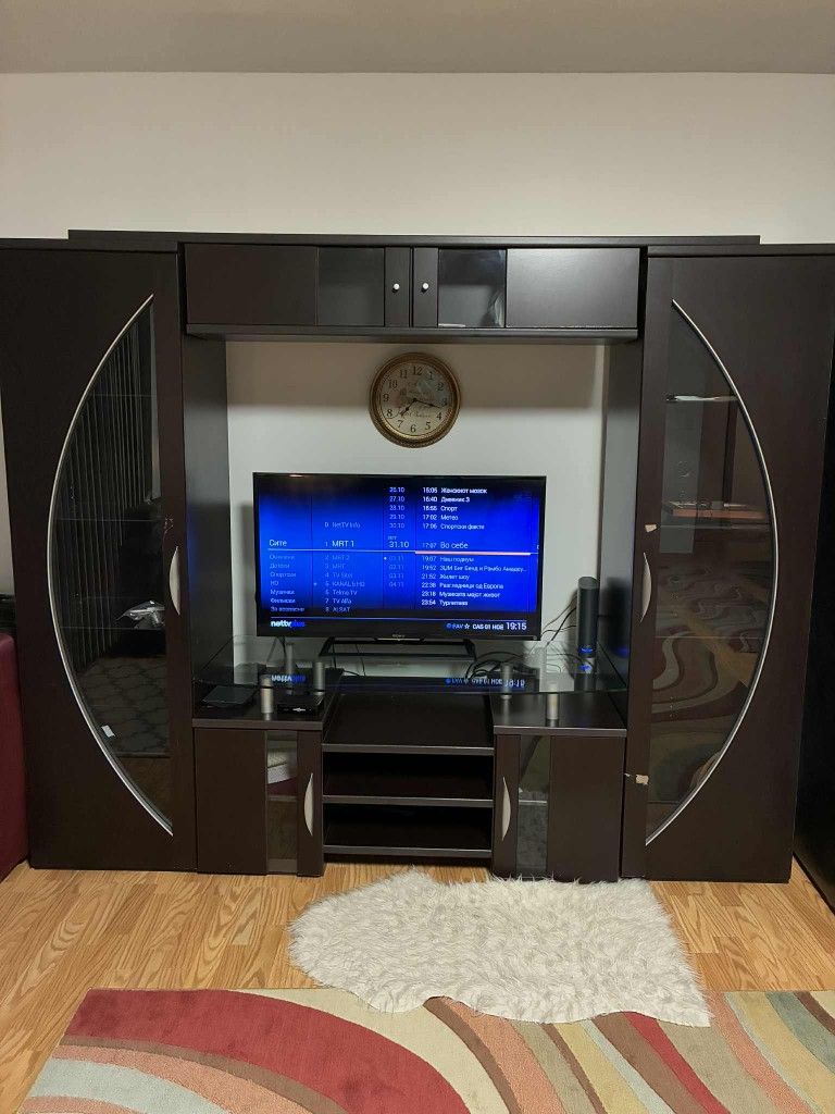 TV Stand 
