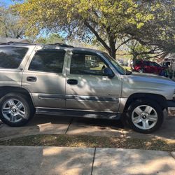 2002 Chevy Tahoe 
