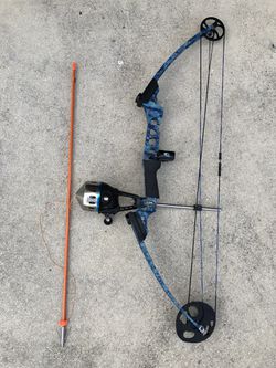 Genesis Gen-X CUDA Bow fishing bow for Sale in Cape Coral, FL