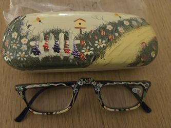 Fun Reading Glasses With Box +3.0