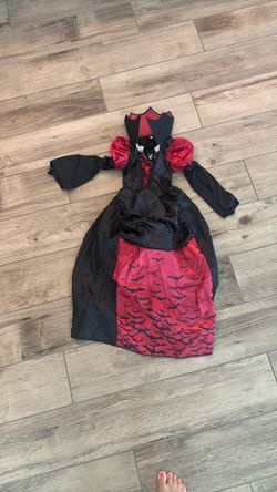 Girls Vampire Costume Size 7-8