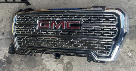 19-21 Gmc Sierra 1500 Front Grille W/ Camera