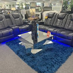 Limited Time Only 🚨Gorgeous Grey Power Reclining Sofa&Loveseat Available Amazing Deal Only $1999