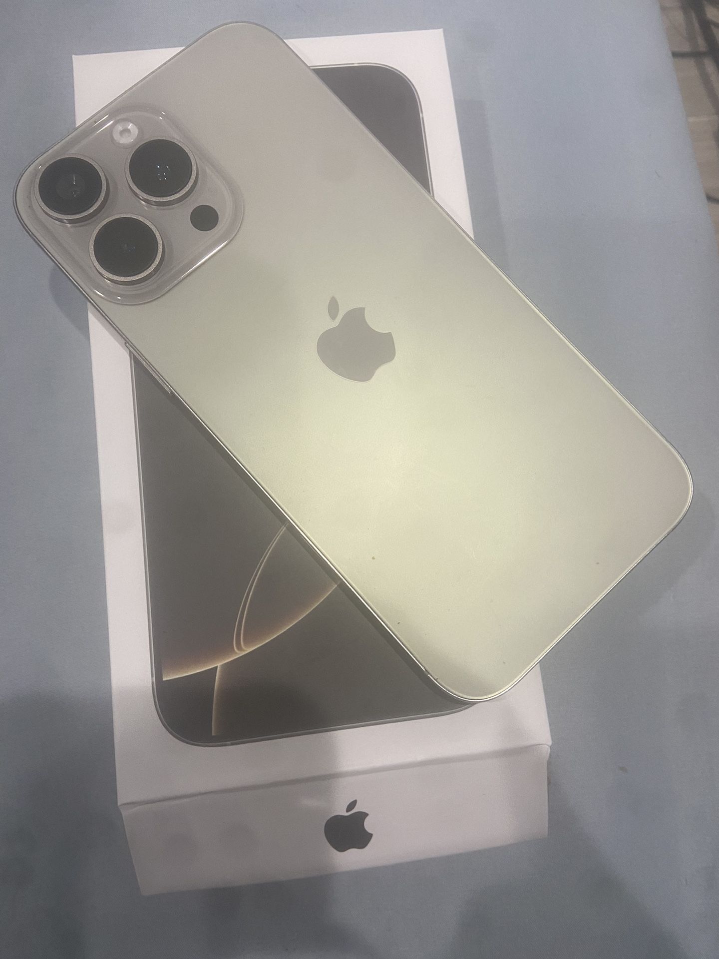 iPhone 16 512 Gb Unlocked