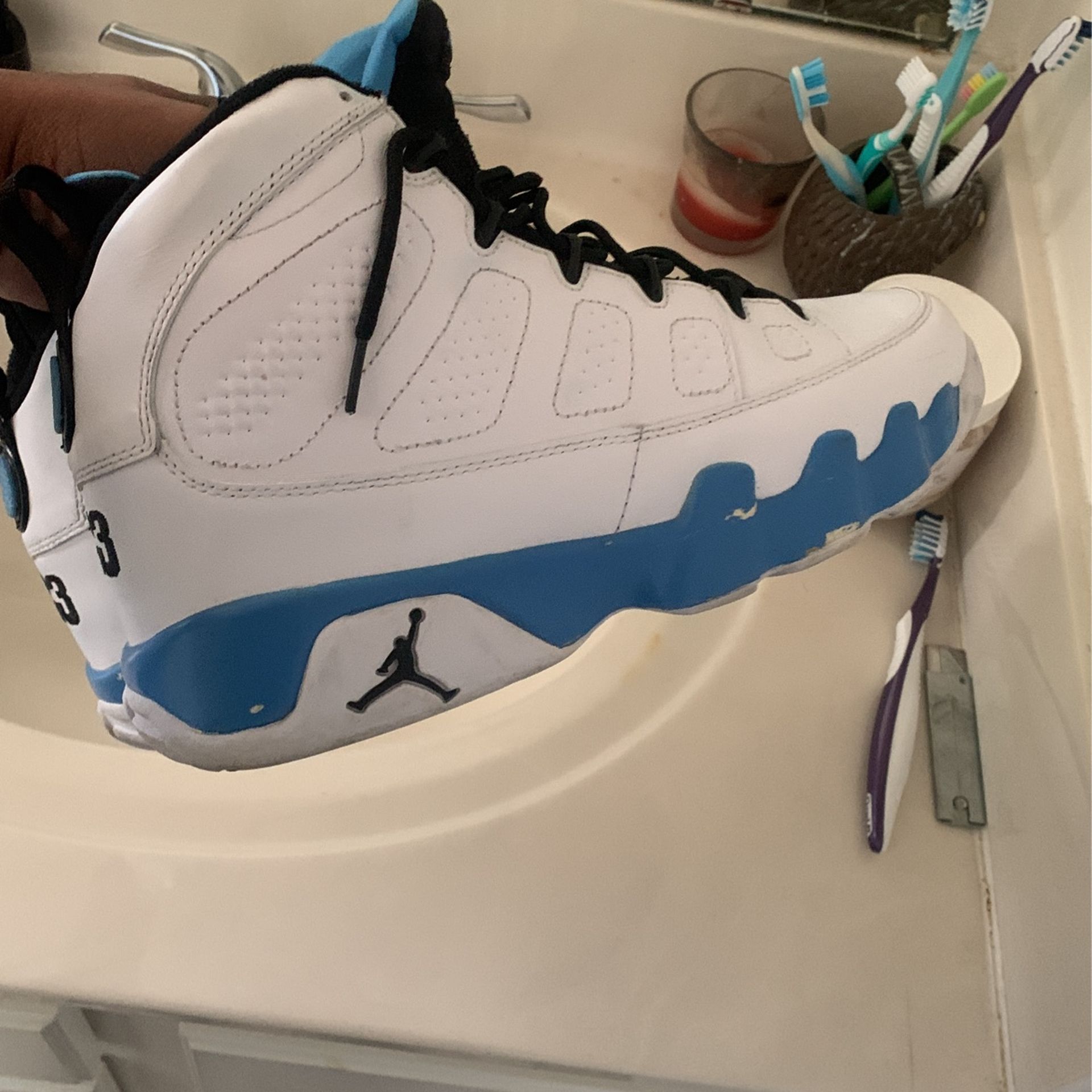 Carolina Blue 9’s