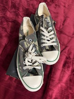 Camouflage Converse All-Stars Men’s  size 9