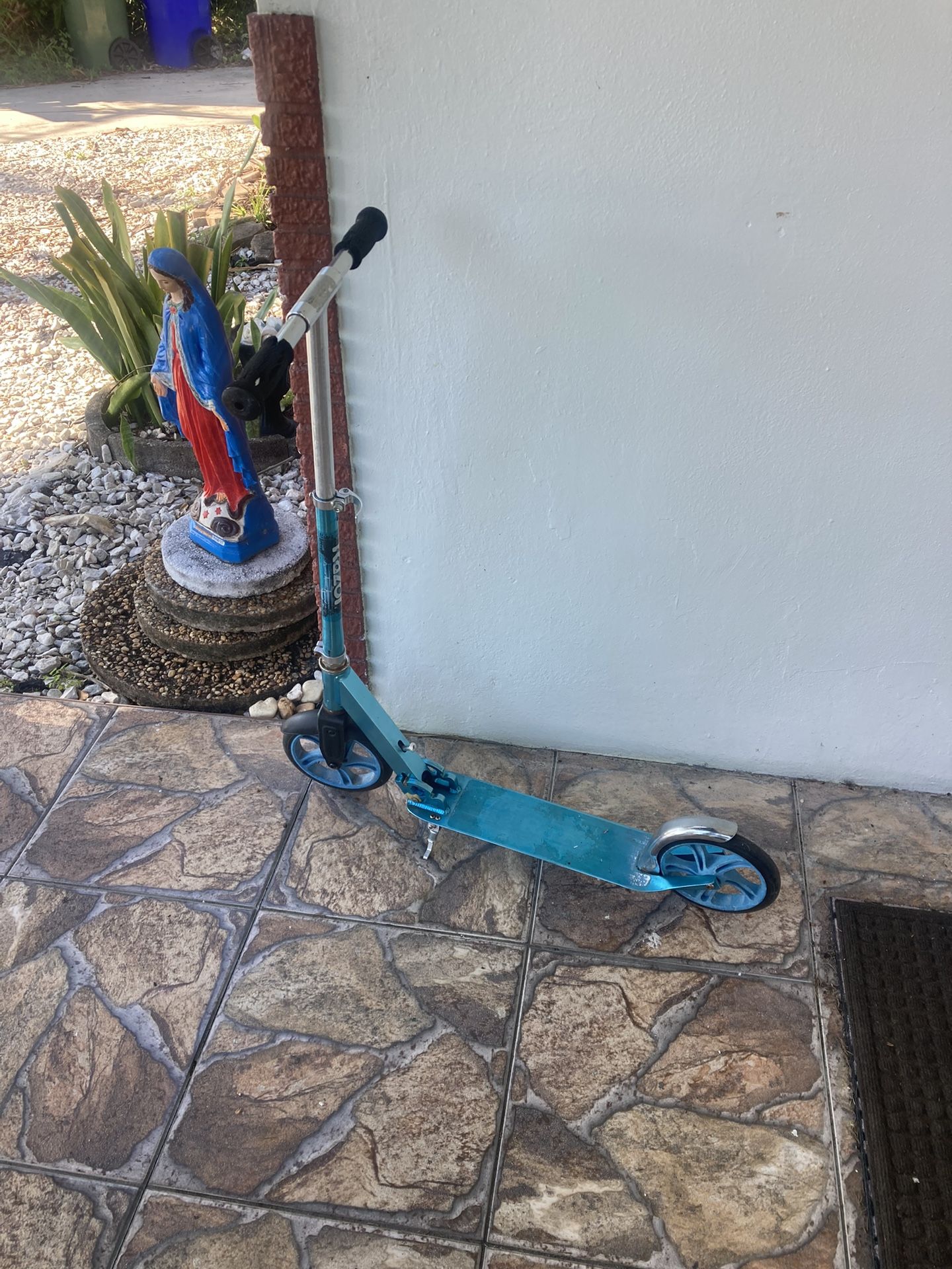 Folding Scooter