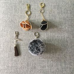KEYCHAIN 🔑 , NEW, DIFFERENT STYLES 