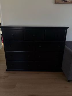 Black Drawer