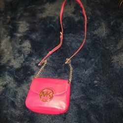 Micheal Kors Pink Mini Purse