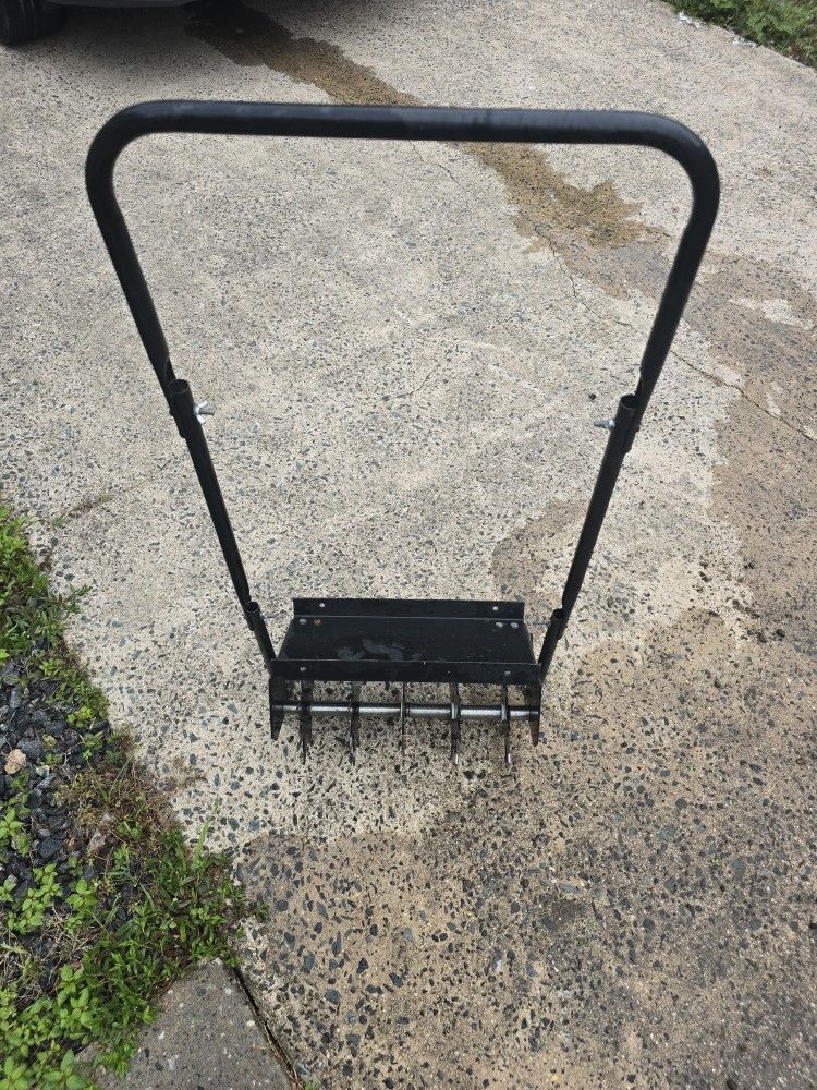 Push Spike Aerator