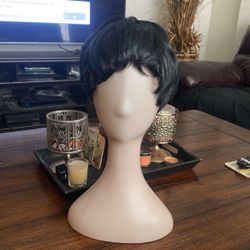 Short Style Wig