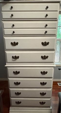 8 Drawer Dresser