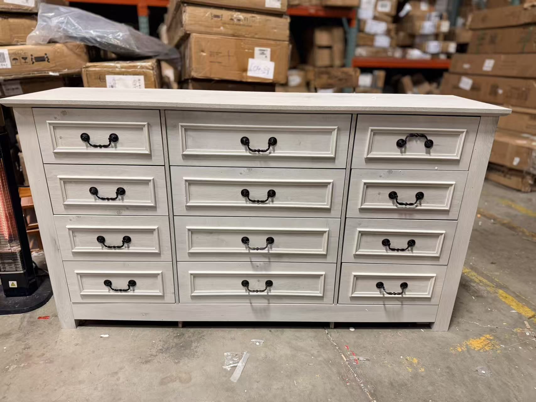 12 Drawer Dresser Chest of Drawers white $210