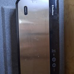 Vacume Sealer With Bags 