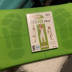 Wii Fit Plus + Balance Board - GREAT SHAPE!!