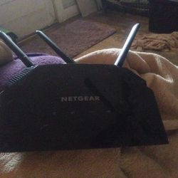 AC 1750 Model R6350 Router