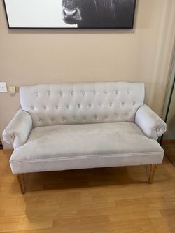 Tufted Loveseat Settee with Wood Legs