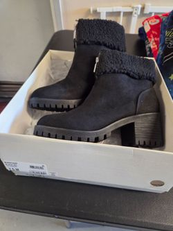 Botas