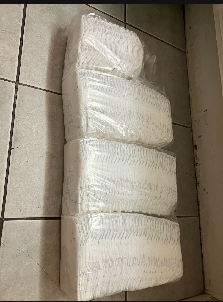 Pampers Size 1 Diaper