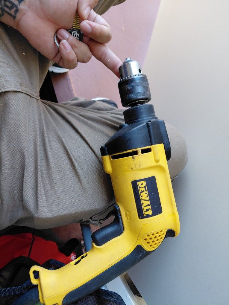 Dewalt