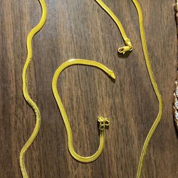 Gold Plate 24in Chain And Bracelet 