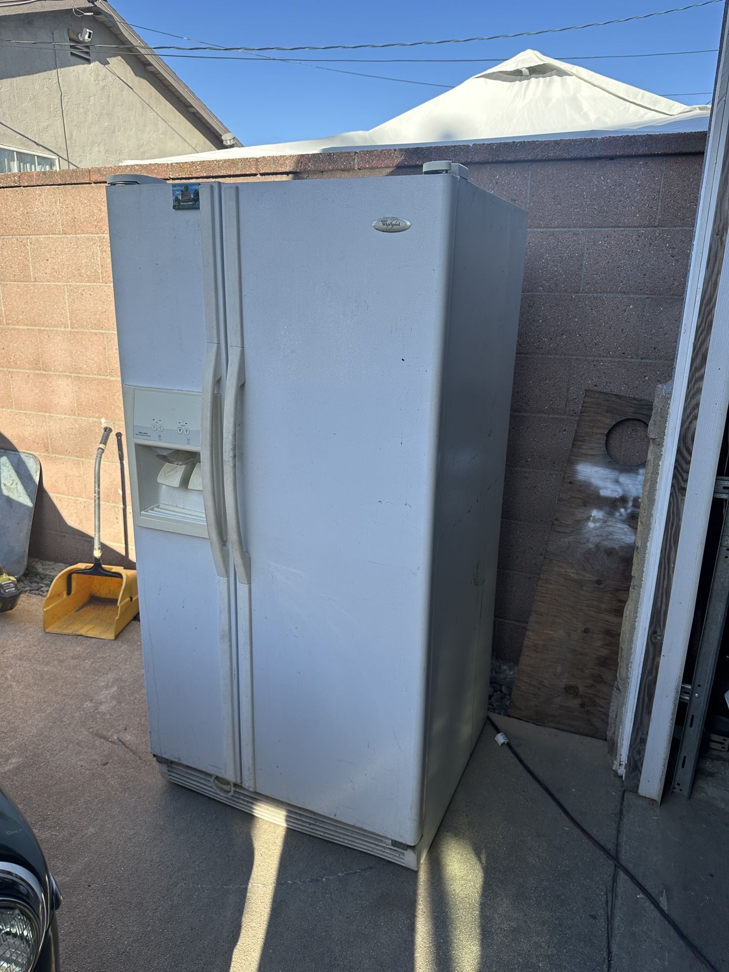 Refrigerator