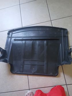 Vendo está  tapadera motor