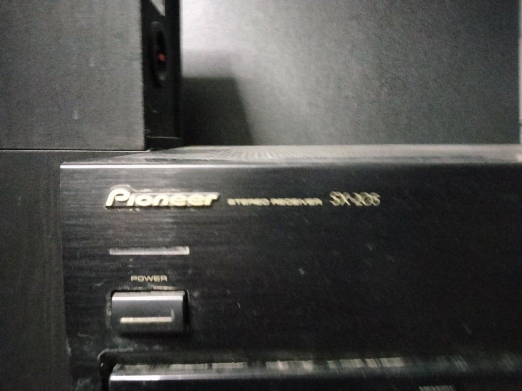 Pioneer Receiver