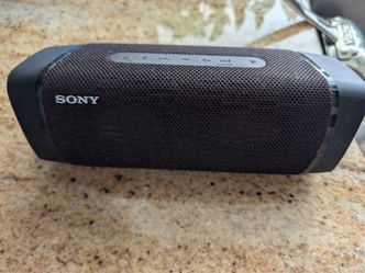 Sony SRS XB33 Bluetooth Speaker
