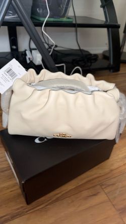 Coach shoulder bag
