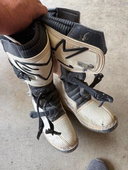riding boots