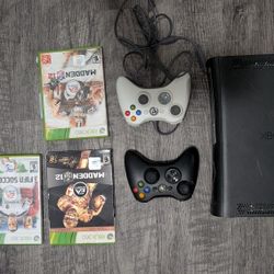 Xbox 360 With 3 Free Games