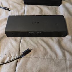 Anker 778 Thunderbolt Docking Station (12-in-1) 