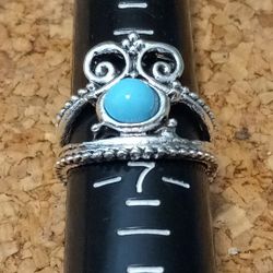 VINTAGE BOHEMIAN SILVER PLATED FASHION RING. SIZE  6.5.   (E)