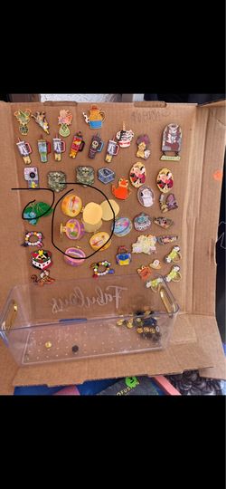 Dísney pins