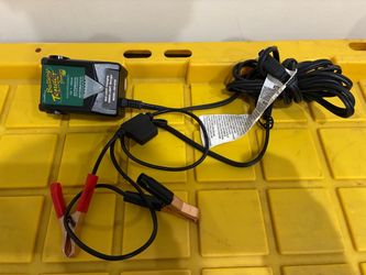 BATTERY TENDER JUNIOR 12V / 750MA BATTERY CHARGER