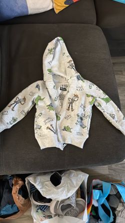 Sweater Hooded Size 2 , Disney