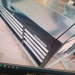 Husky Tool Chest 52"