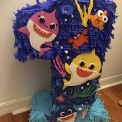 Piñata De Baby Shark 