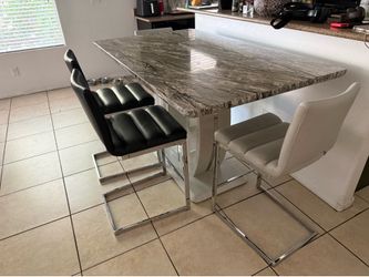 Marbel table