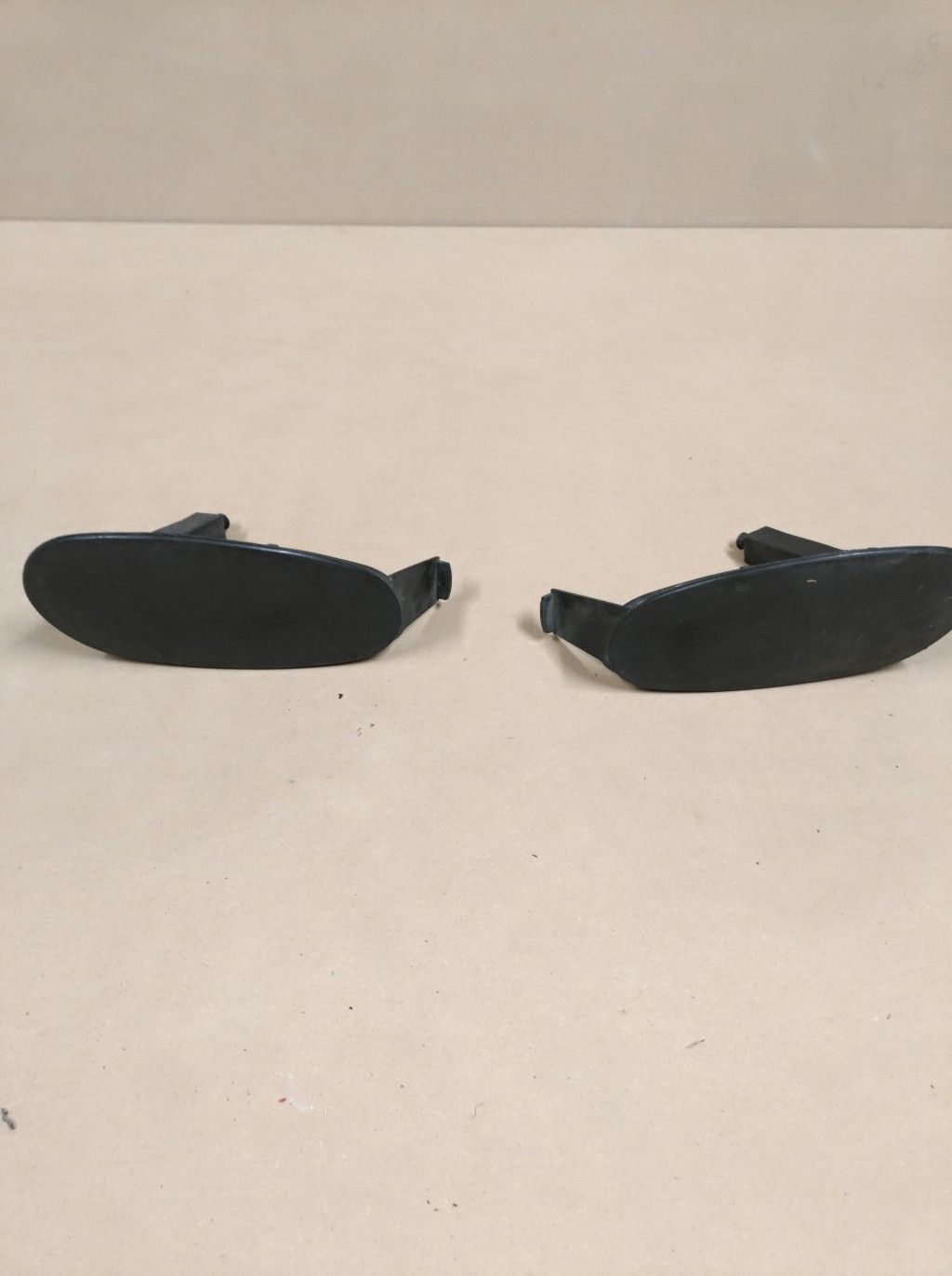 Daewoo Lanos fog light fillers