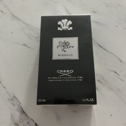 Creed Aventus 